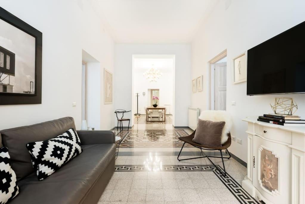 Modern Comfort, Poetic Charm Roma Eksteriør bilde