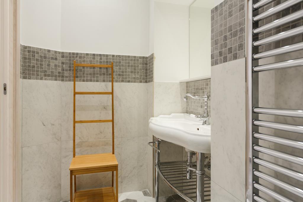 Modern Comfort, Poetic Charm Roma Eksteriør bilde